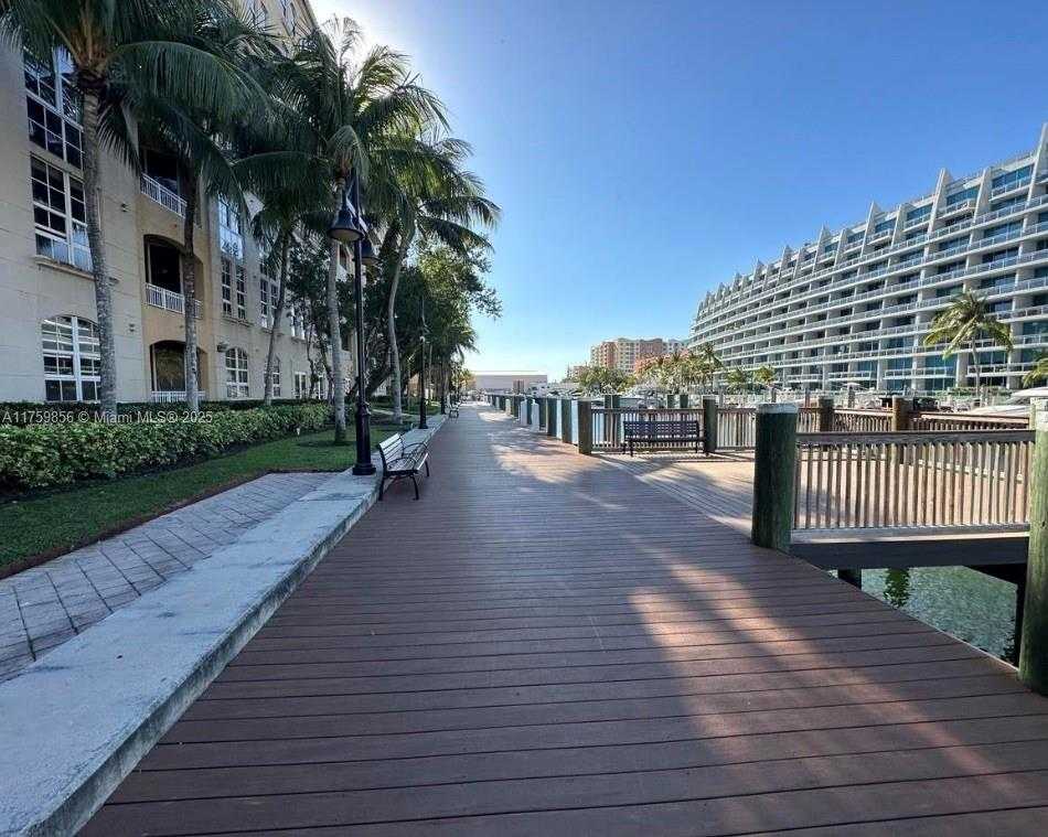 Small Image of 3001 NORTH EAST 185TH ST #616, Aventura Number 30