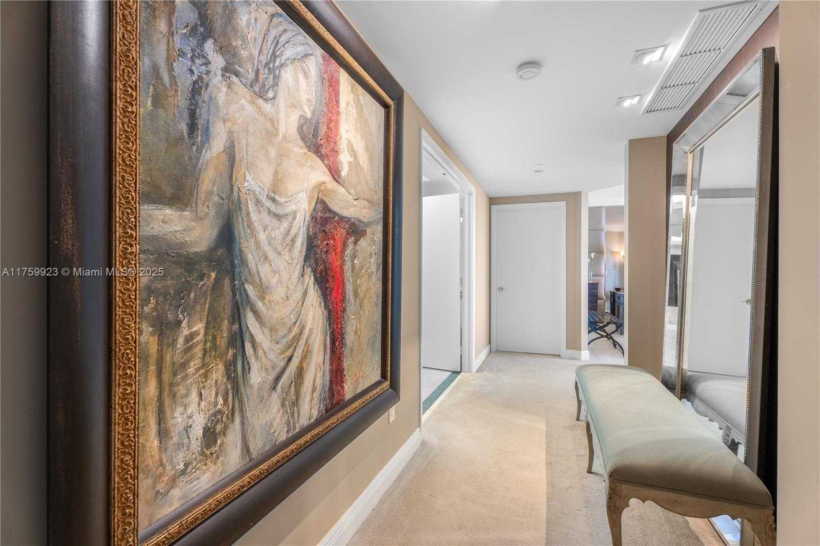 Small Image of 2600 ISLAND BLVD #1605, Aventura Number 16