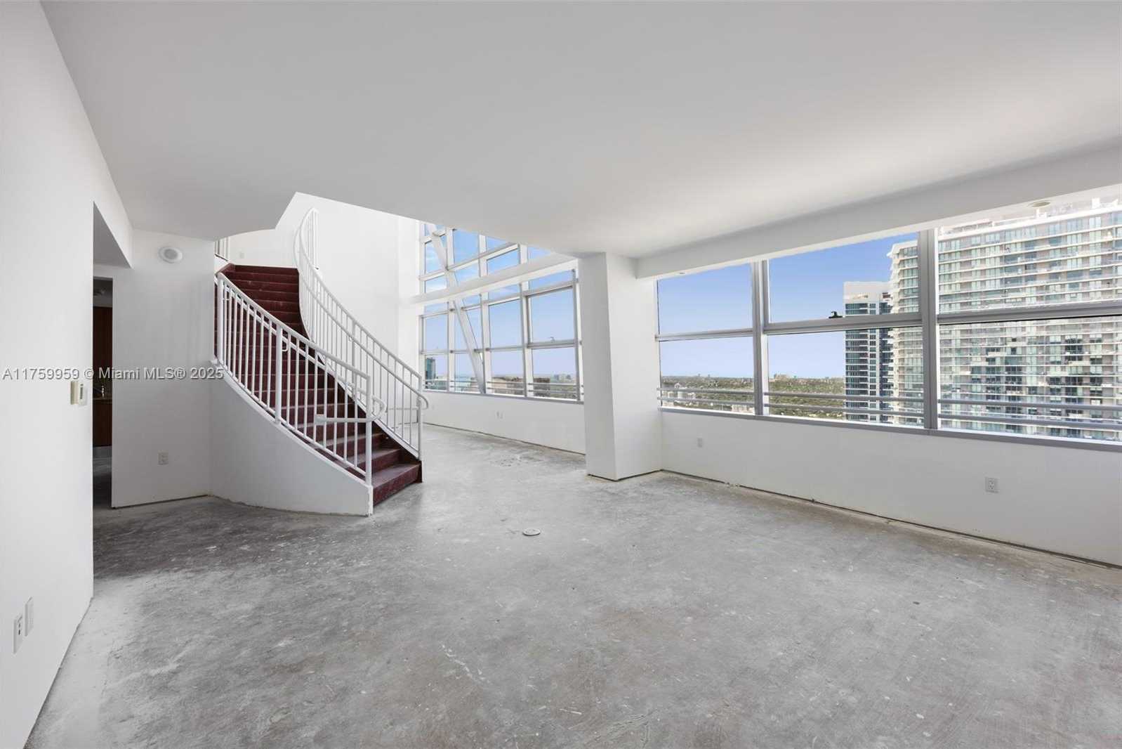 Small Image of 1395 BRICKELL AVE #3402, Miami Number 5