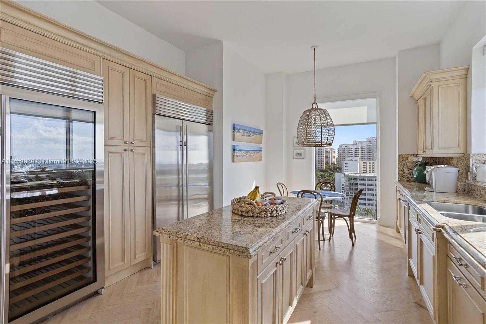 Small Image of 445 GRAND BAY DR #1210, Key Biscayne Number 26