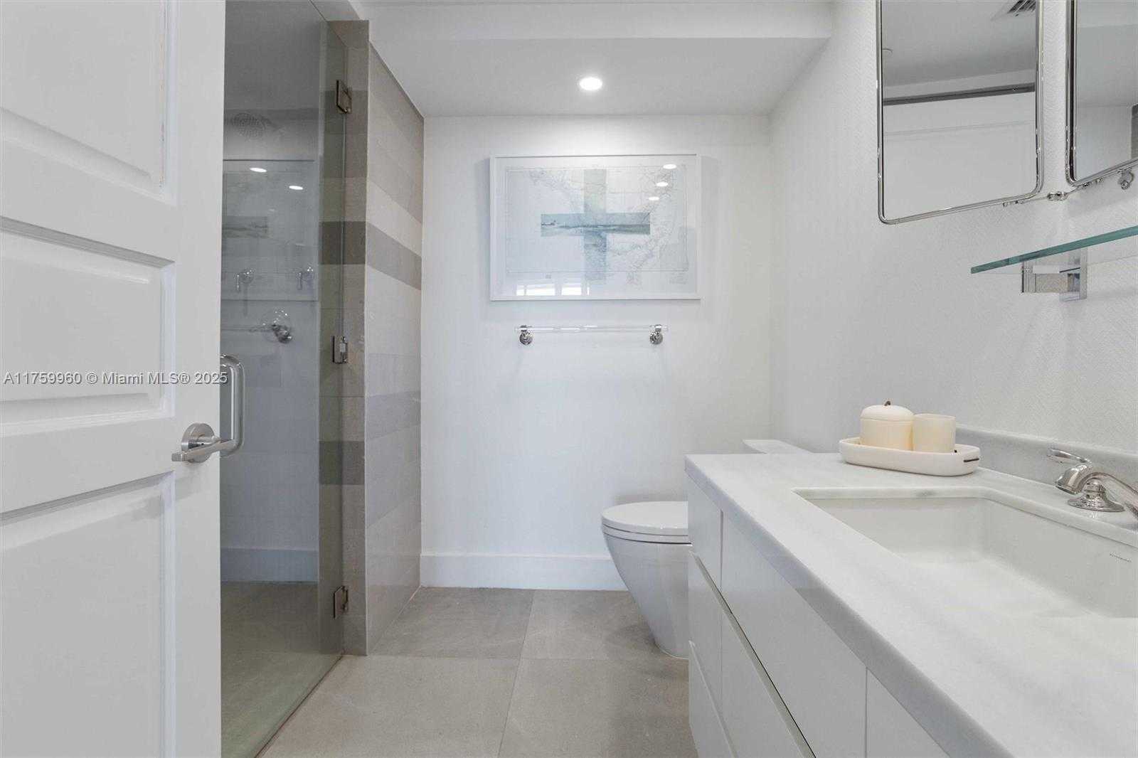 Small Image of 445 GRAND BAY DR #1210, Key Biscayne Number 35
