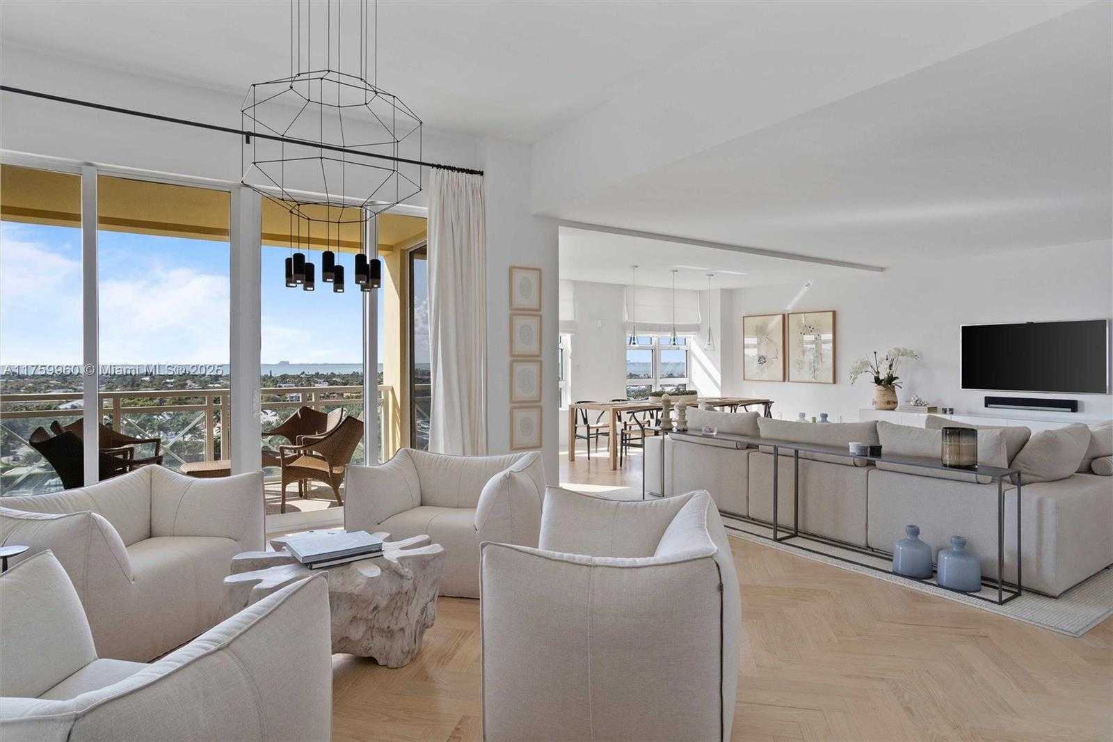 Small Image of 445 GRAND BAY DR #1210, Key Biscayne Number 7