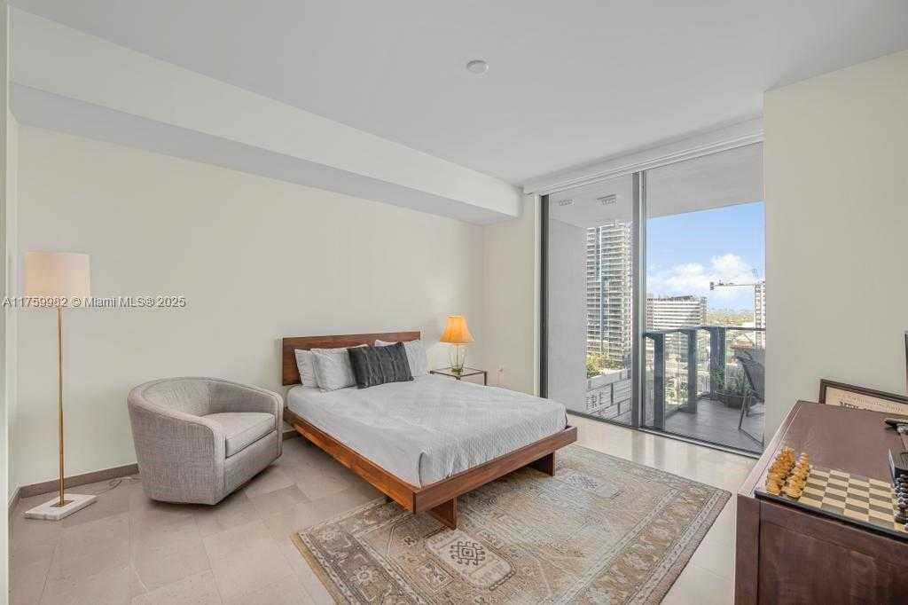 Small Image of 68 SOUTH EAST 6TH ST #1710, Miami Number 14