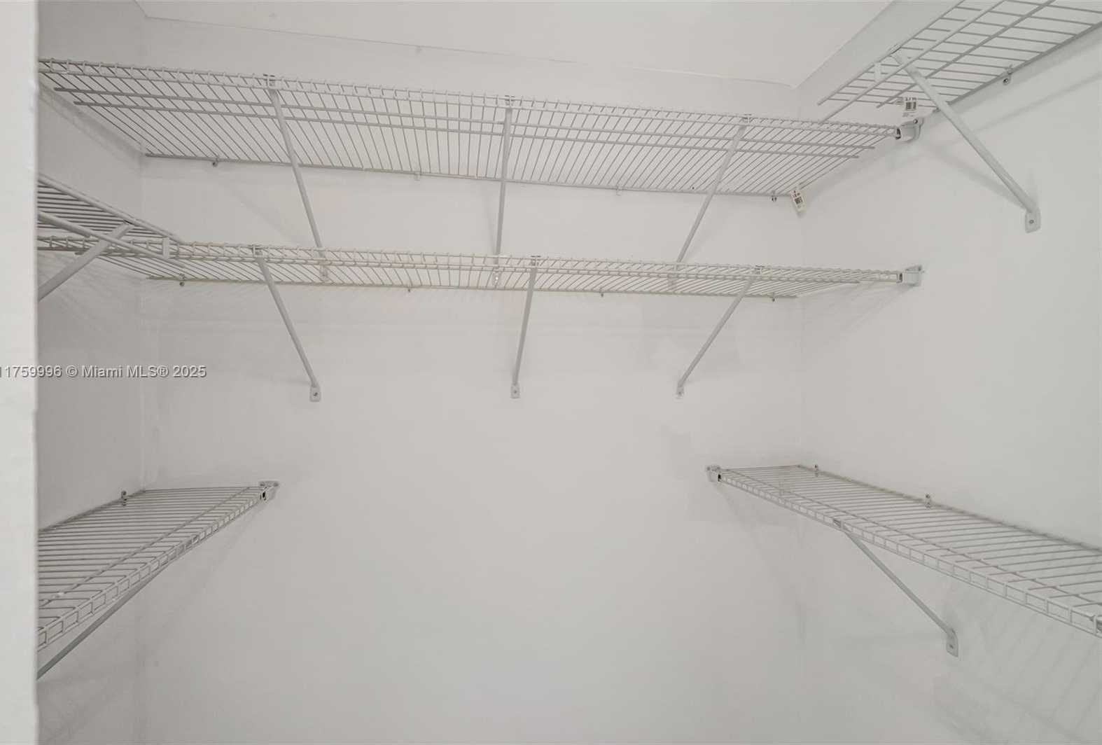 Small Image of 2333 BRICKELL AVE #305, Miami Number 25