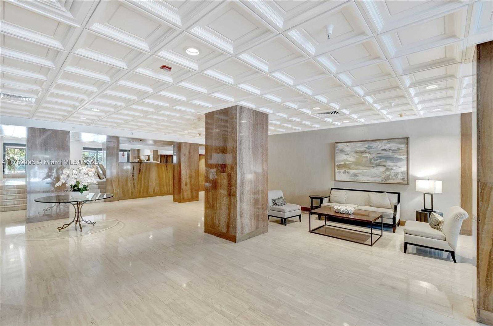 Small Image of 2333 BRICKELL AVE #305, Miami Number 3
