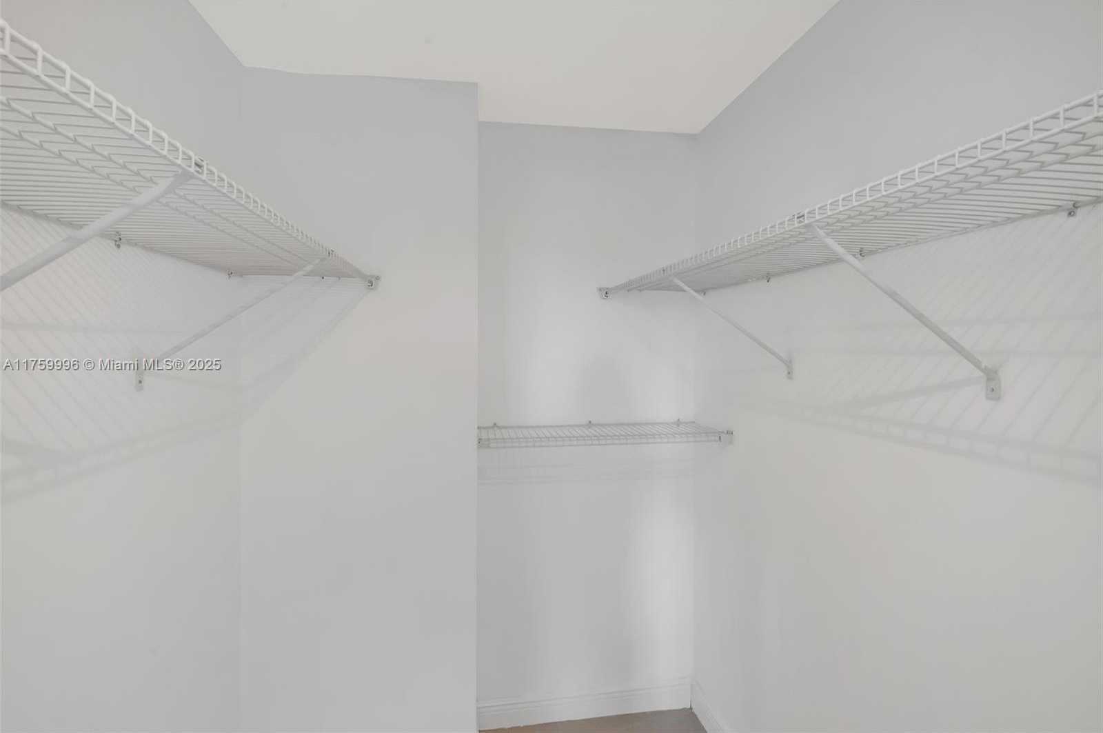 Small Image of 2333 BRICKELL AVE #305, Miami Number 30