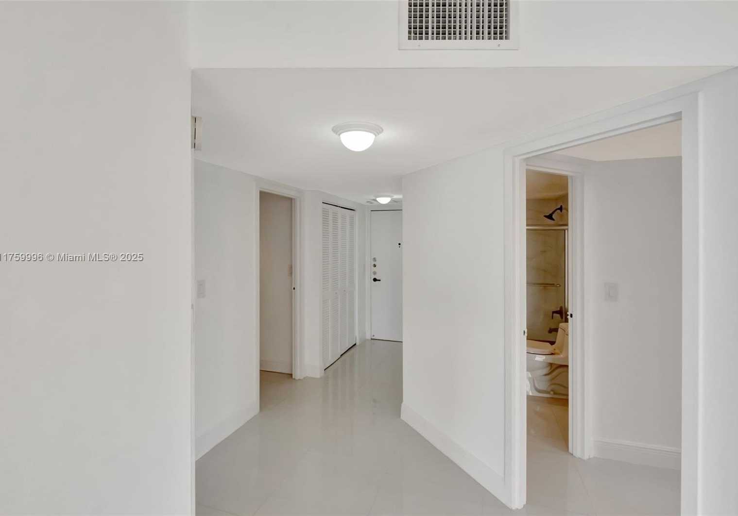 Small Image of 2333 BRICKELL AVE #305, Miami Number 6