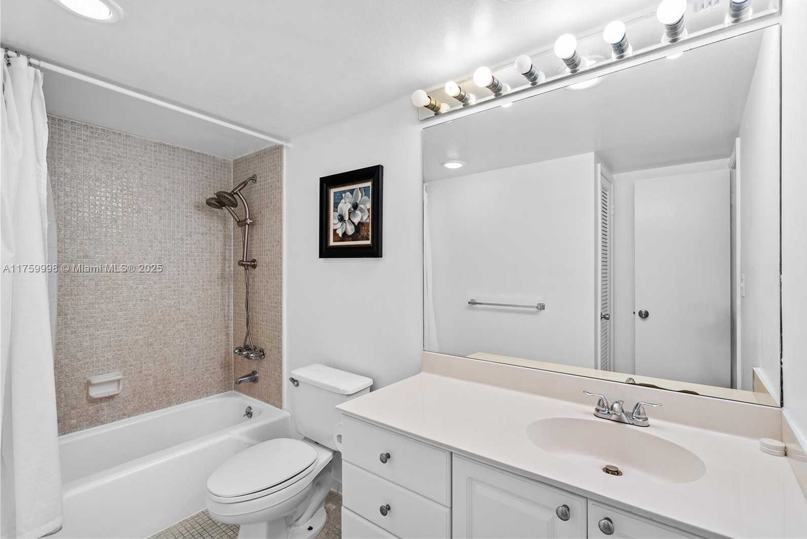 Small Image of 19370 COLLINS AVE #614, Sunny Isles Beach Number 6