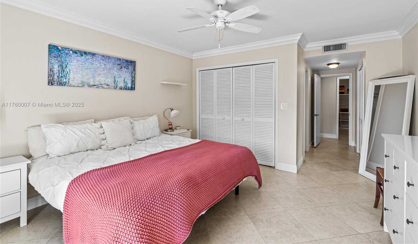 Small Image of 6815 EDGEWATER DR #104, Coral Gables Number 16