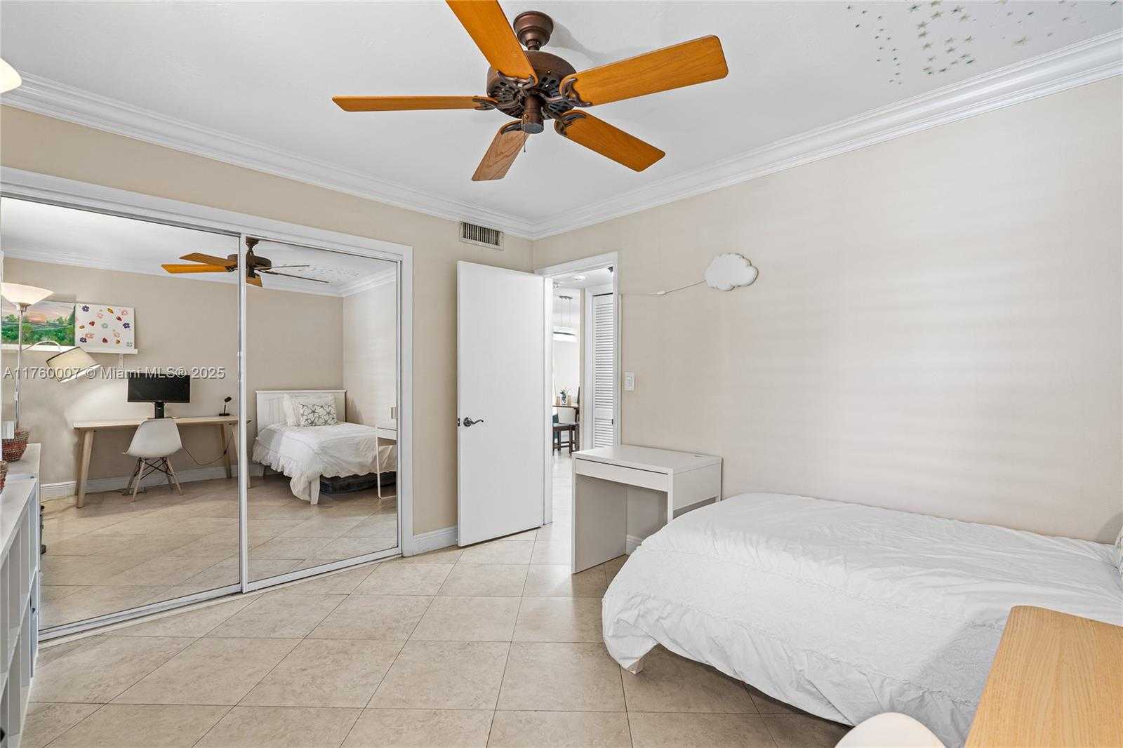 Small Image of 6815 EDGEWATER DR #104, Coral Gables Number 25