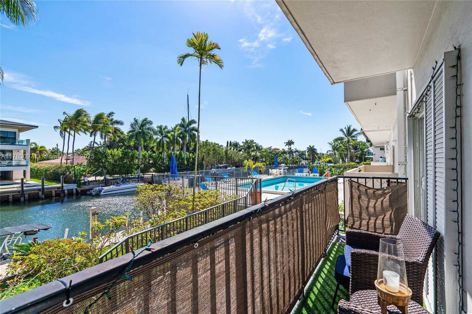 Small Image of 6815 EDGEWATER DR #104, Coral Gables Number 42