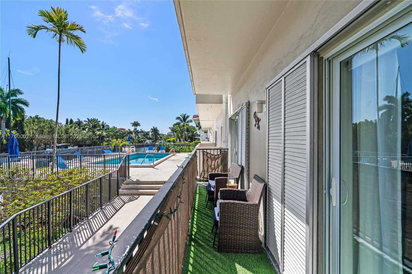 Small Image of 6815 EDGEWATER DR #104, Coral Gables Number 47