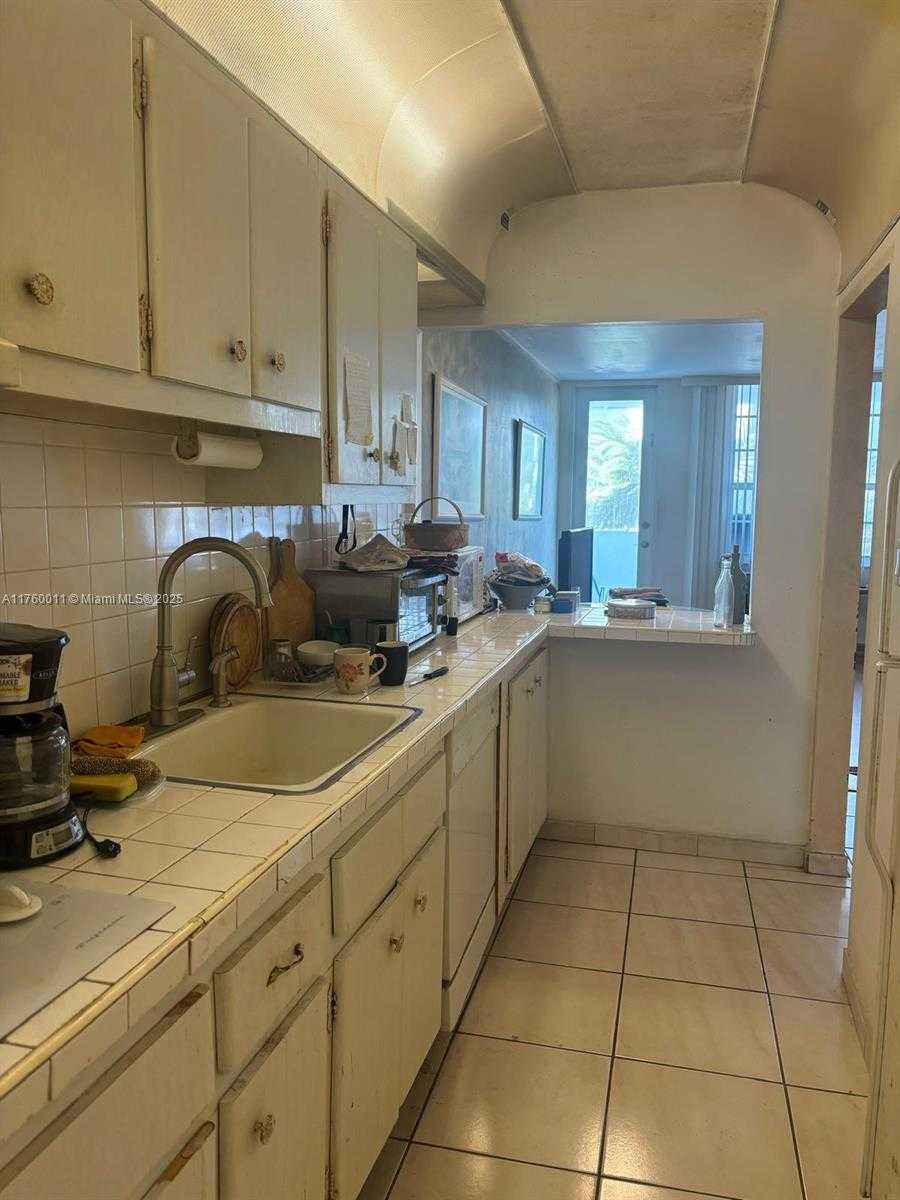 Small Image of 100 LINCOLN RD #329, Miami Beach Number 20
