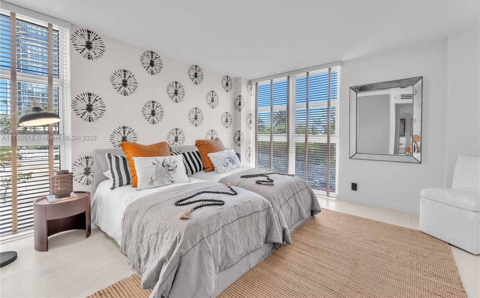 Small Image of 100 BAYVIEW DR #216, Sunny Isles Beach Number 18