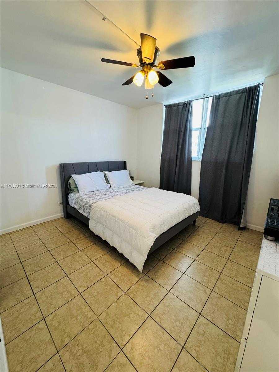 Small Image of 3660 NORTH EAST 166TH ST #812, North Miami Beach Number 54