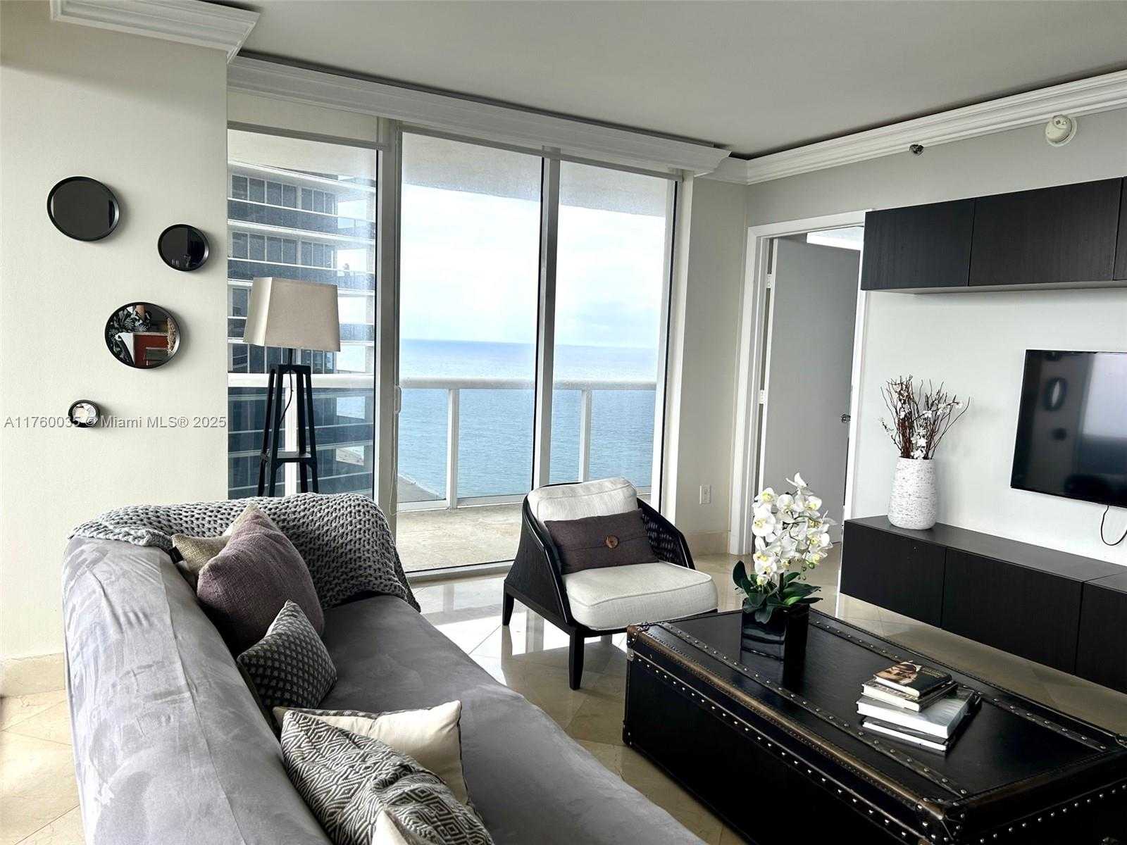 Small Image of 1830 SOUTH OCEAN DR #2408, Hallandale Beach Number 5