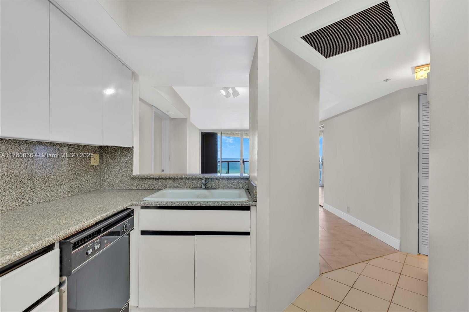 Small Image of 6767 COLLINS AVE #707, Miami Beach Number 10