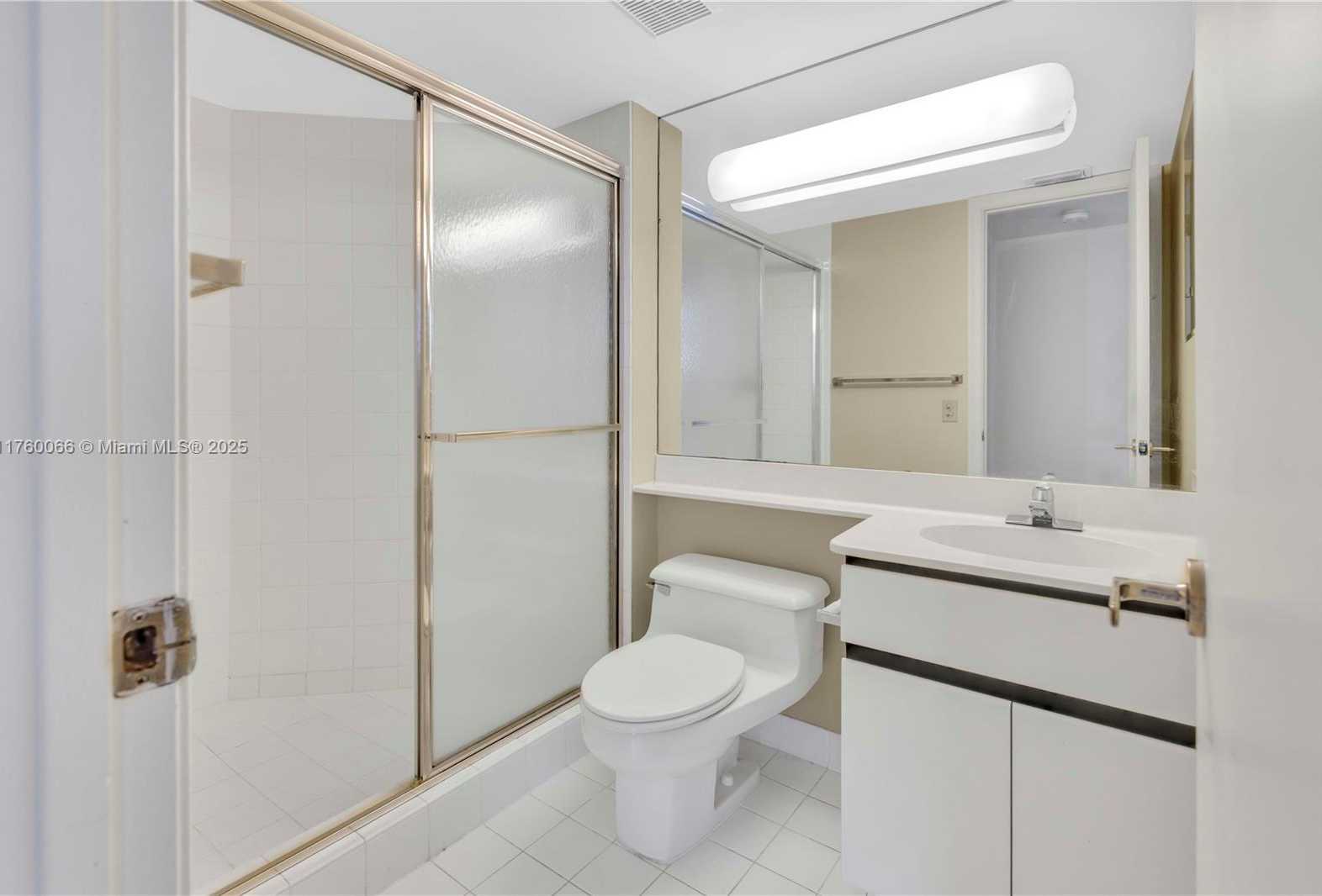Small Image of 6767 COLLINS AVE #707, Miami Beach Number 16