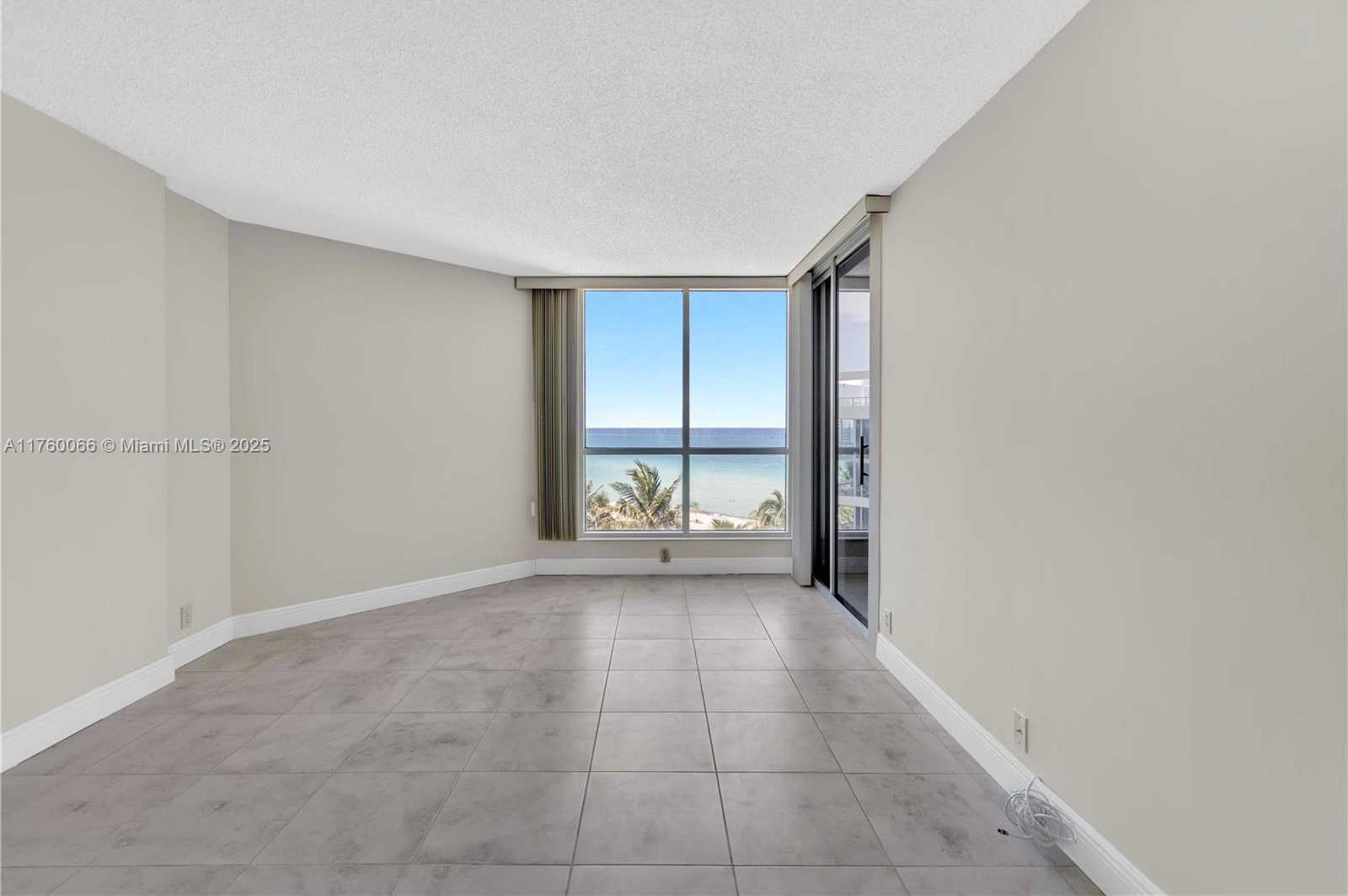 Small Image of 6767 COLLINS AVE #707, Miami Beach Number 20