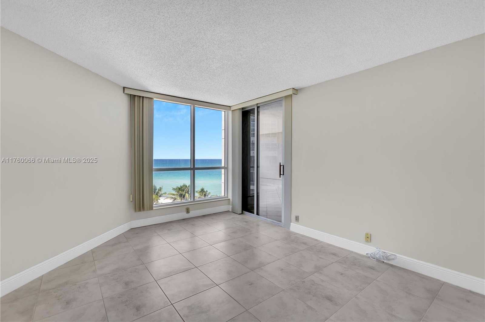Small Image of 6767 COLLINS AVE #707, Miami Beach Number 21