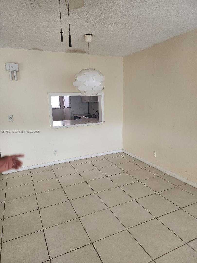 Small Image of 118 GATE RD #1-65, Hollywood Number 18