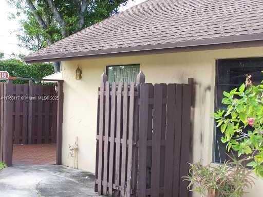 Small Image of 118 GATE RD #1-65, Hollywood Number 6