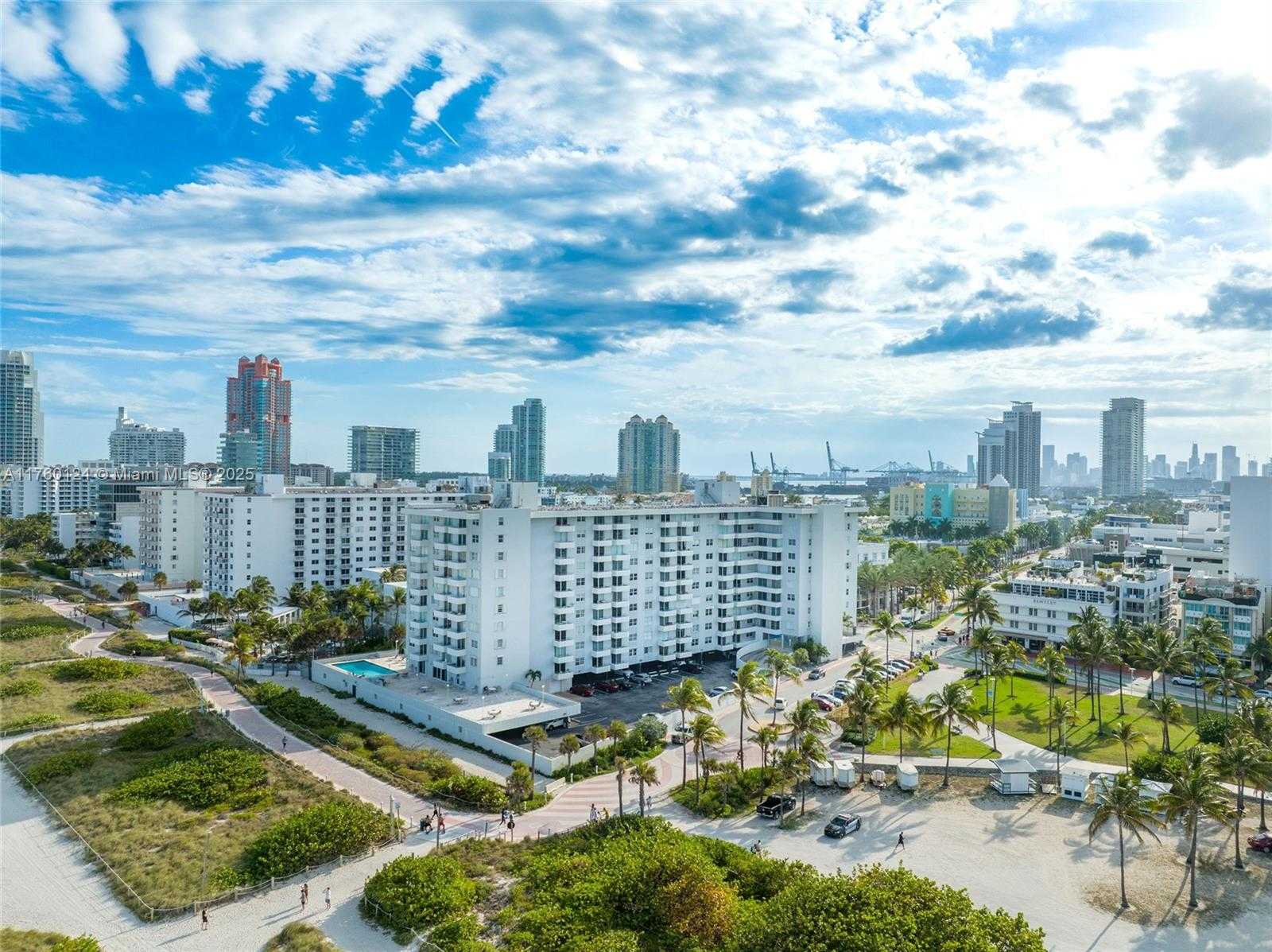 Small Image of 465 OCEAN DR #407, Miami Beach Number 25