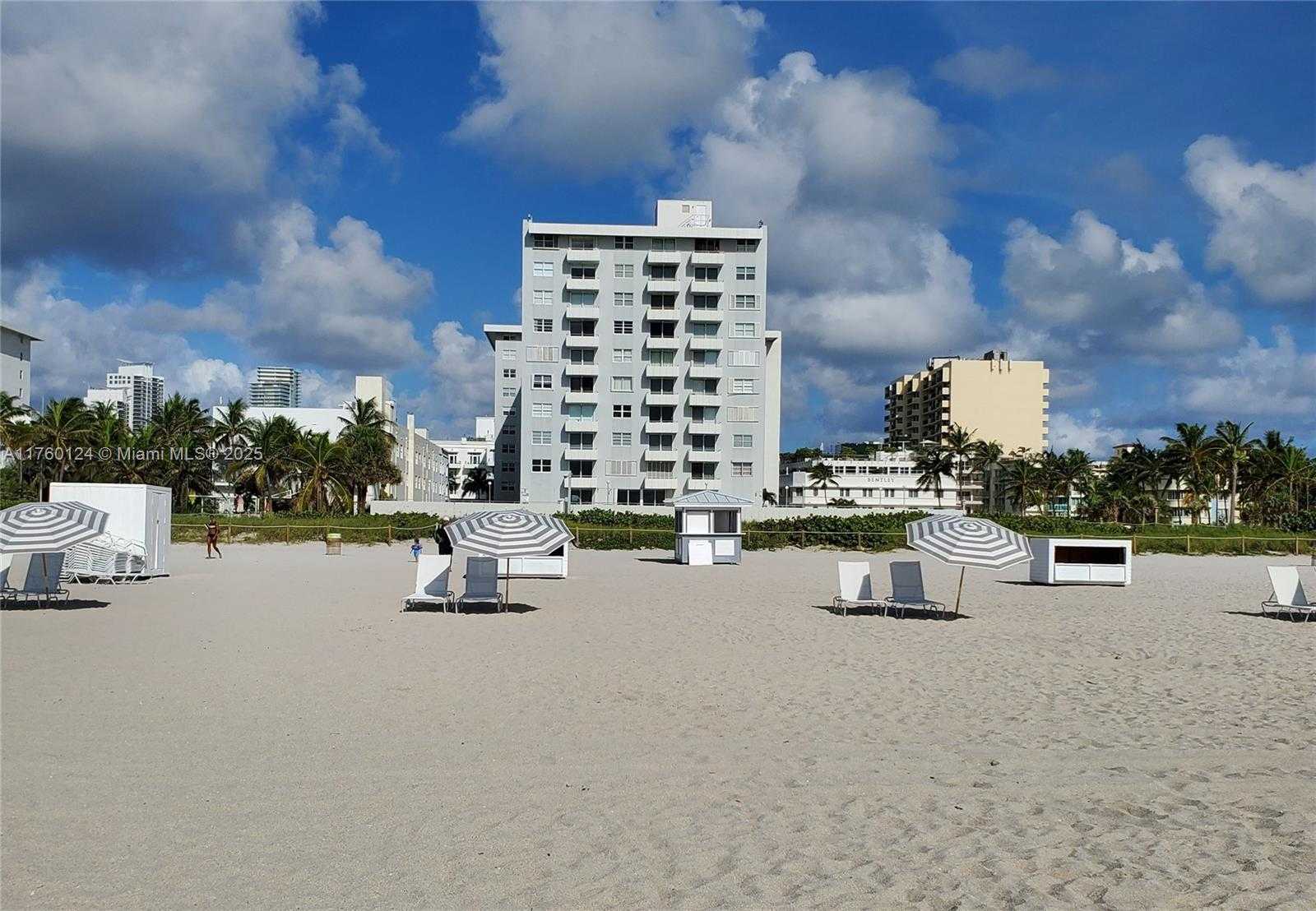 Small Image of 465 OCEAN DR #407, Miami Beach Number 28