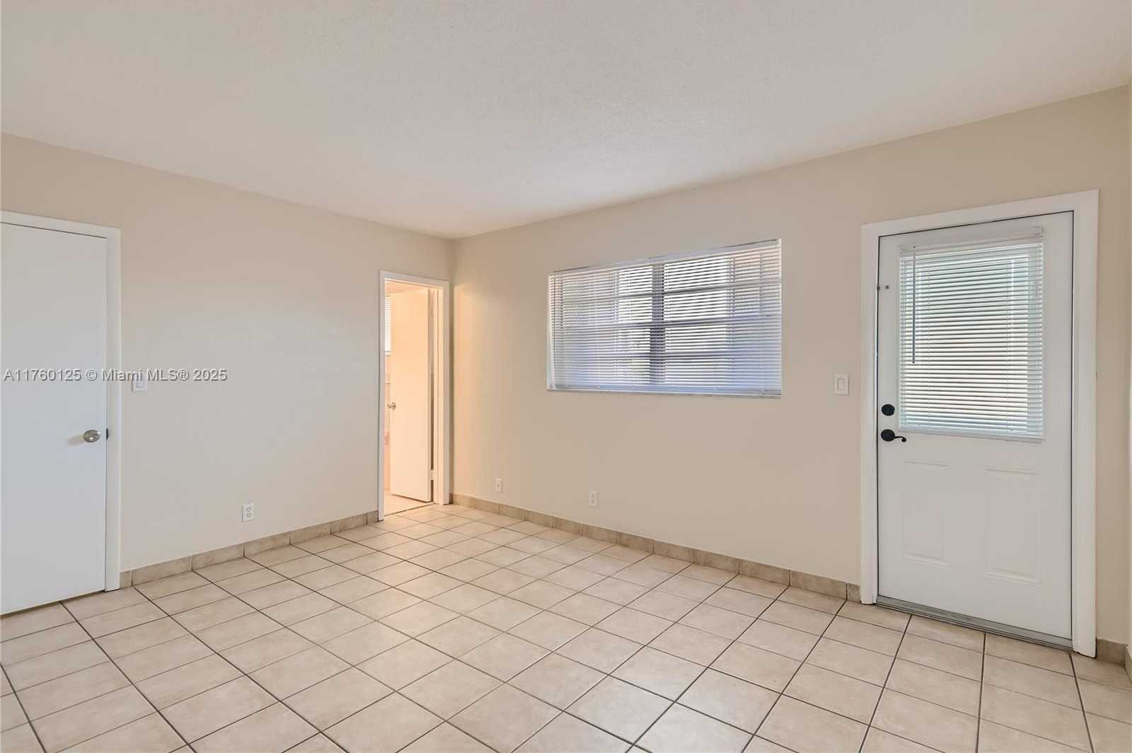 Small Image of 1855 PLUNKETT ST #406, Hollywood Number 6