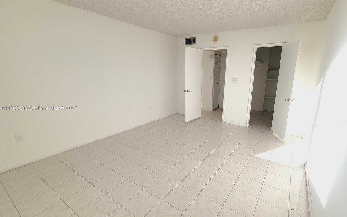Small Image of 2801 NORTH EAST 183RD ST #504W, Aventura Number 14