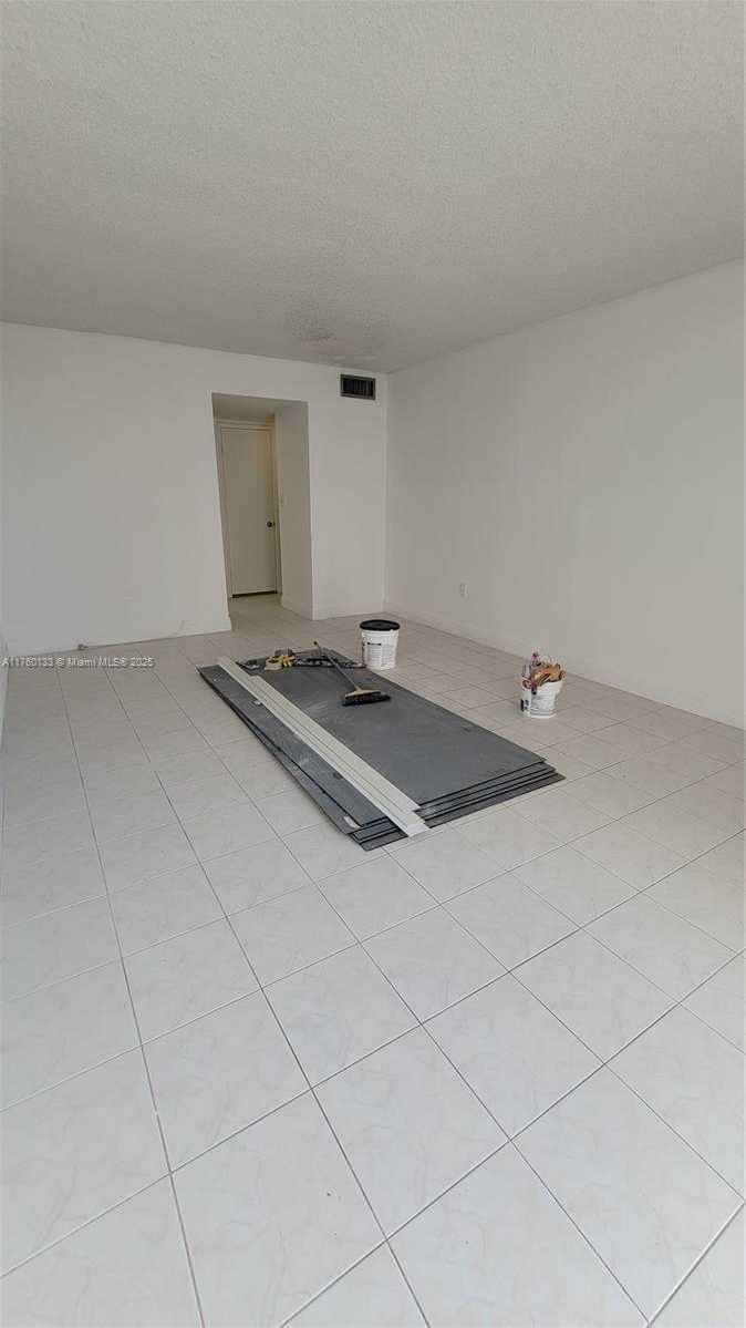 Small Image of 2801 NORTH EAST 183RD ST #504W, Aventura Number 31