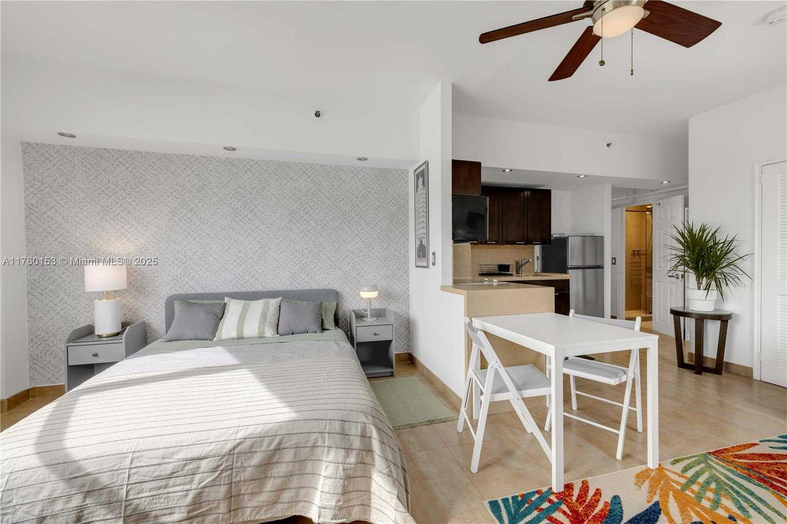 Small Image of 255 WEST 24TH ST #542, Miami Beach Number 4