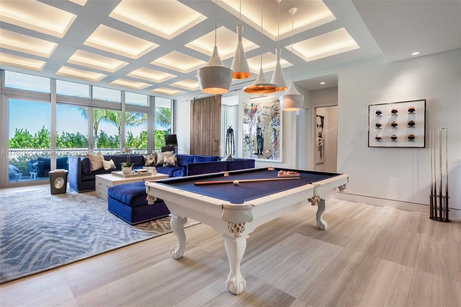 Small Image of 321 OCEAN DR #200, Miami Beach Number 10