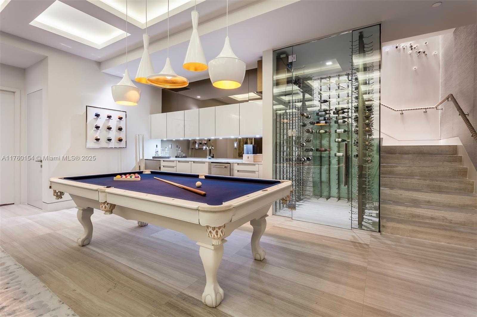 Small Image of 321 OCEAN DR #200, Miami Beach Number 15