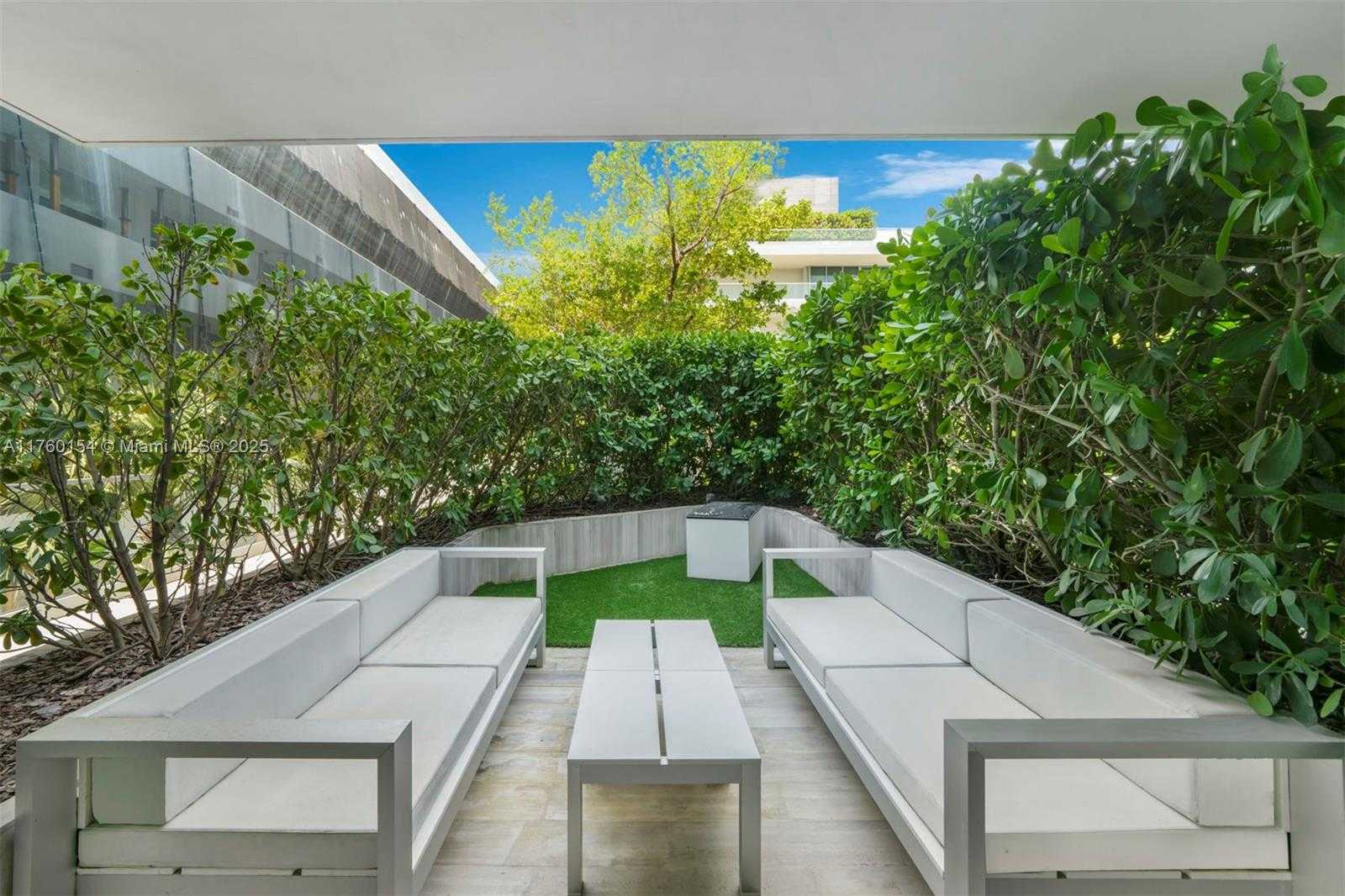Small Image of 321 OCEAN DR #200, Miami Beach Number 48