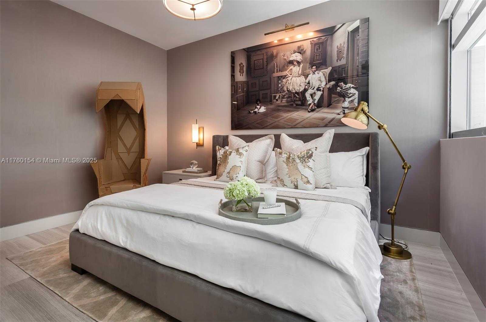 Small Image of 321 OCEAN DR #200, Miami Beach Number 50