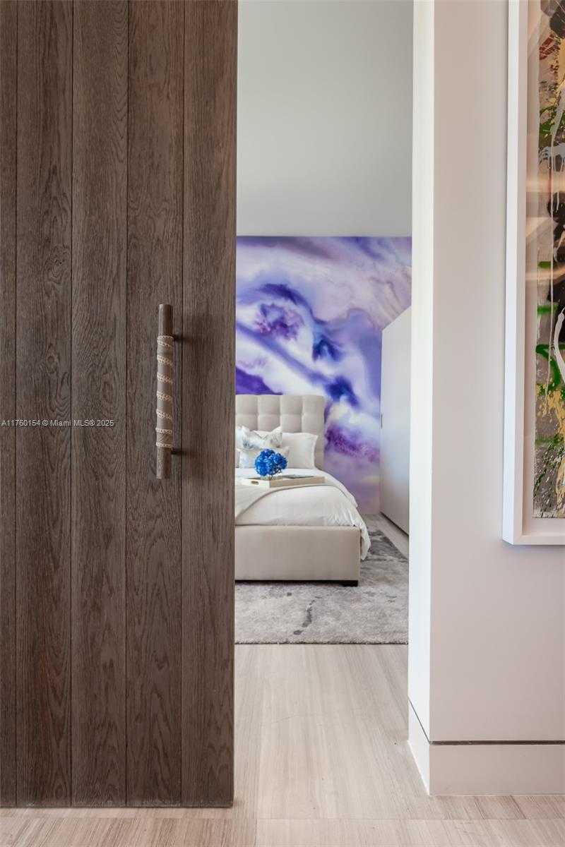 Small Image of 321 OCEAN DR #200, Miami Beach Number 60