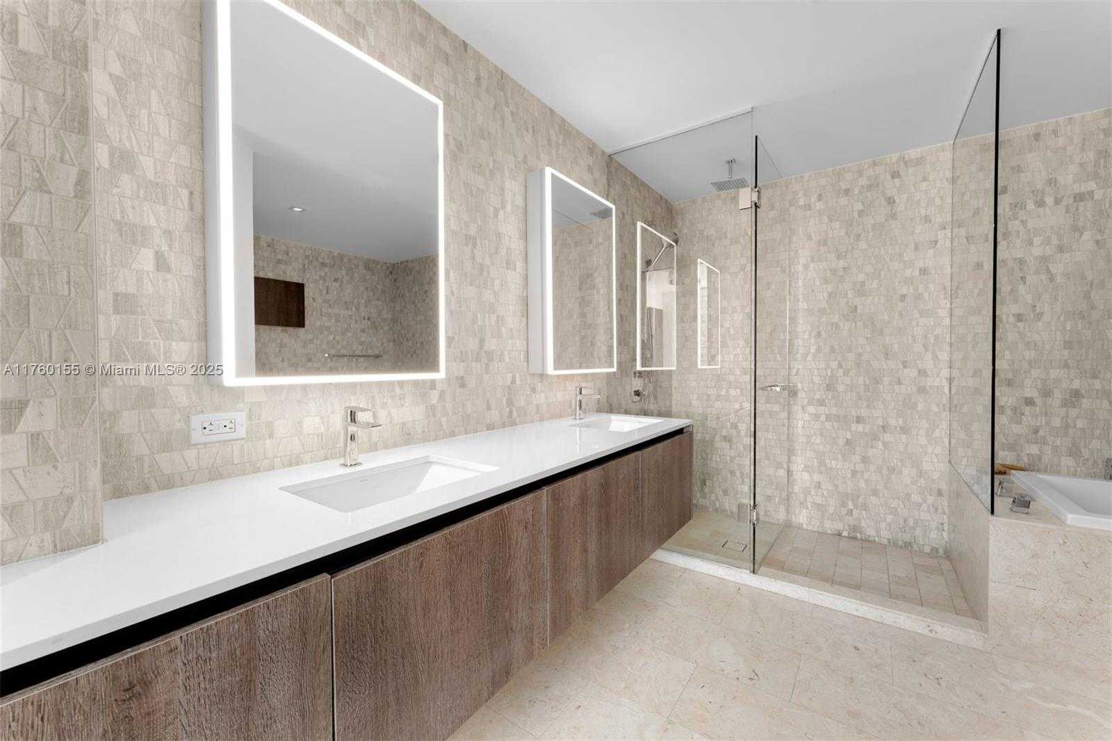 Small Image of 68 SOUTH EAST 6TH ST #1404, Miami Number 13