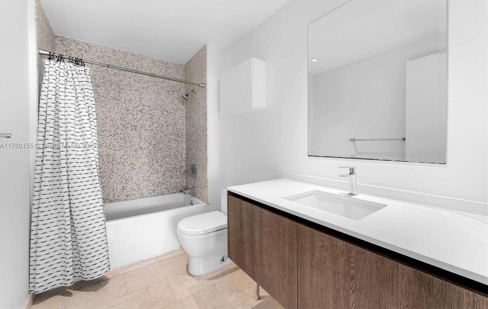 Small Image of 68 SOUTH EAST 6TH ST #1404, Miami Number 19