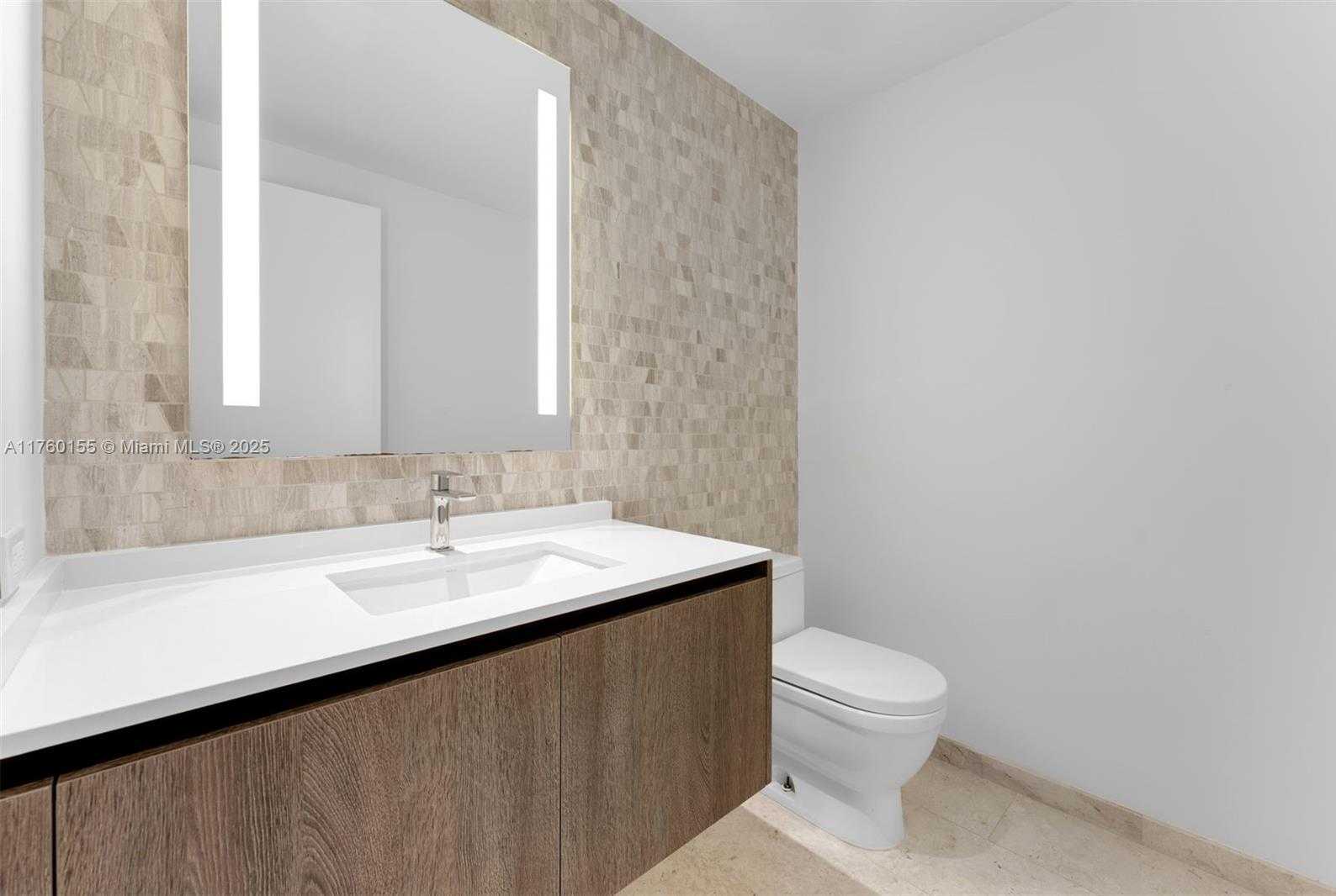 Small Image of 68 SOUTH EAST 6TH ST #1404, Miami Number 21