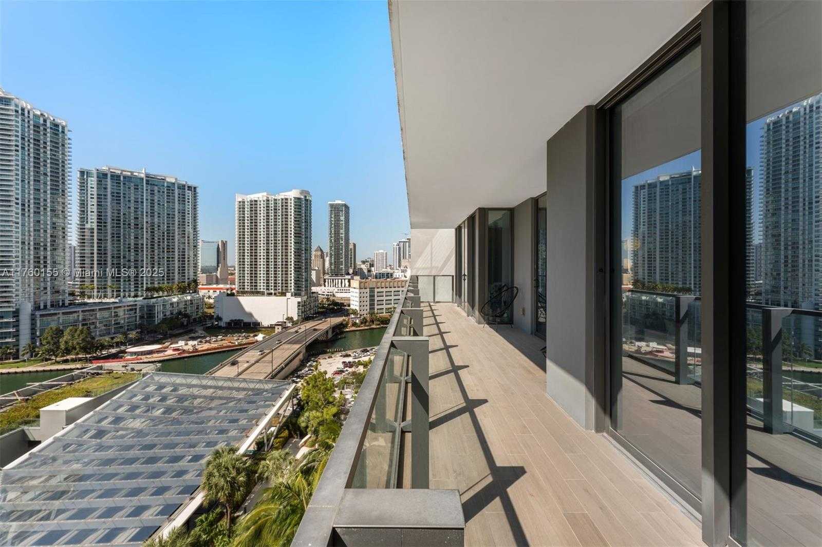 Small Image of 68 SOUTH EAST 6TH ST #1404, Miami Number 24