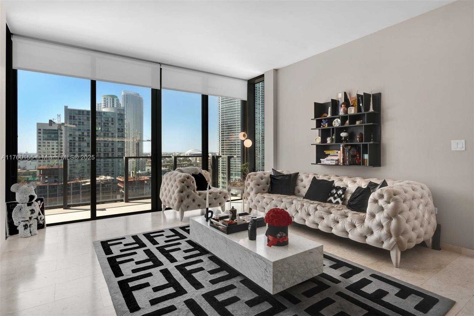 Small Image of 68 SOUTH EAST 6TH ST #1404, Miami Number 7