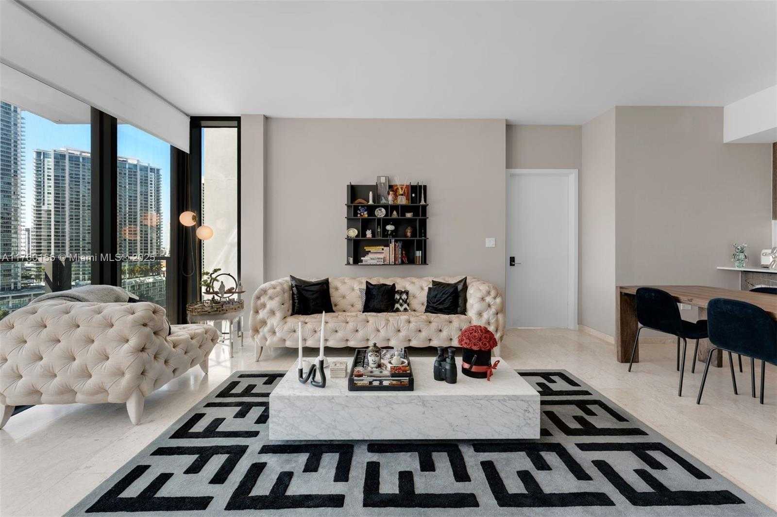 Small Image of 68 SOUTH EAST 6TH ST #1404, Miami Number 8
