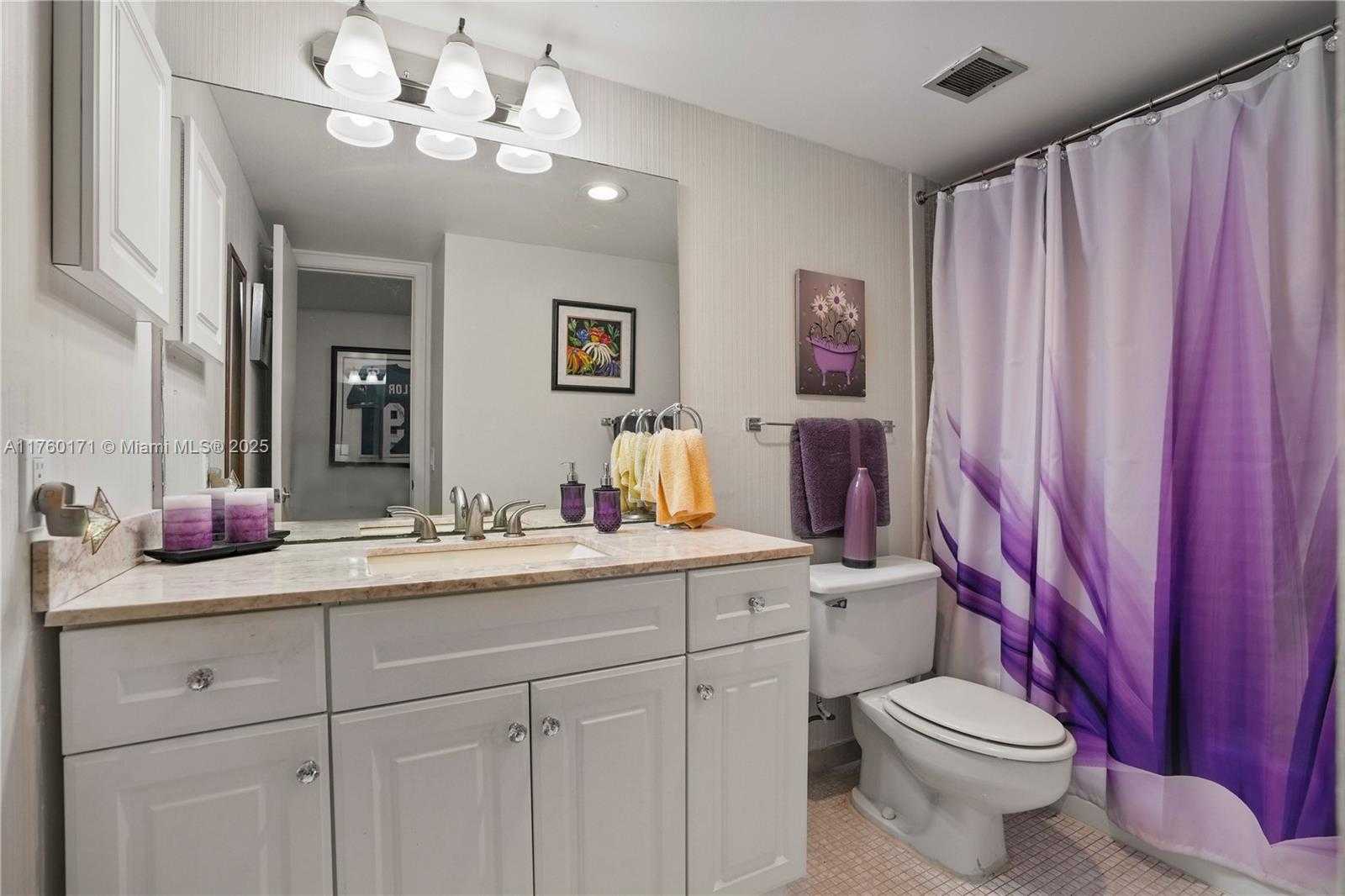 Small Image of 1301 RIVER REACH DR #110, Fort Lauderdale Number 19
