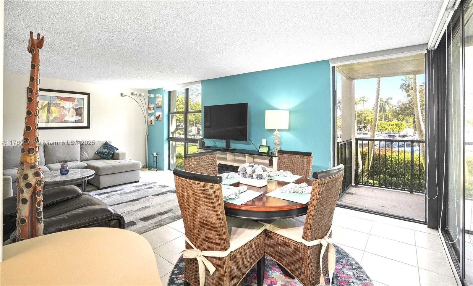 Small Image of 1301 RIVER REACH DR #110, Fort Lauderdale Number 8