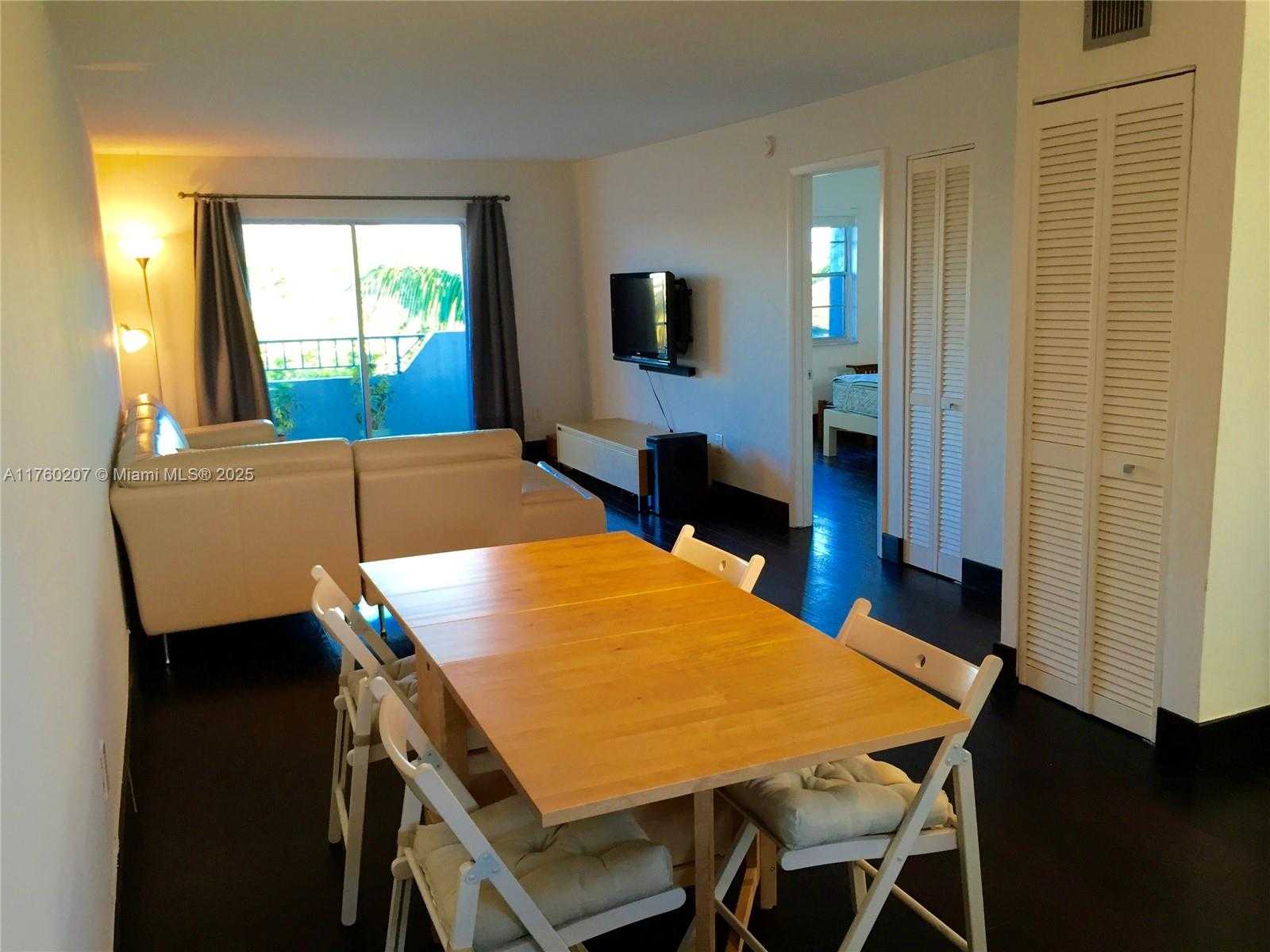 Small Image of 1610 LENOX AVE #503, Miami Beach Number 3