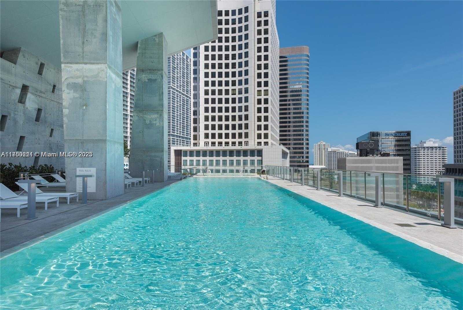Small Image of 68 SOUTH EAST 6TH ST #3111, Miami Number 22