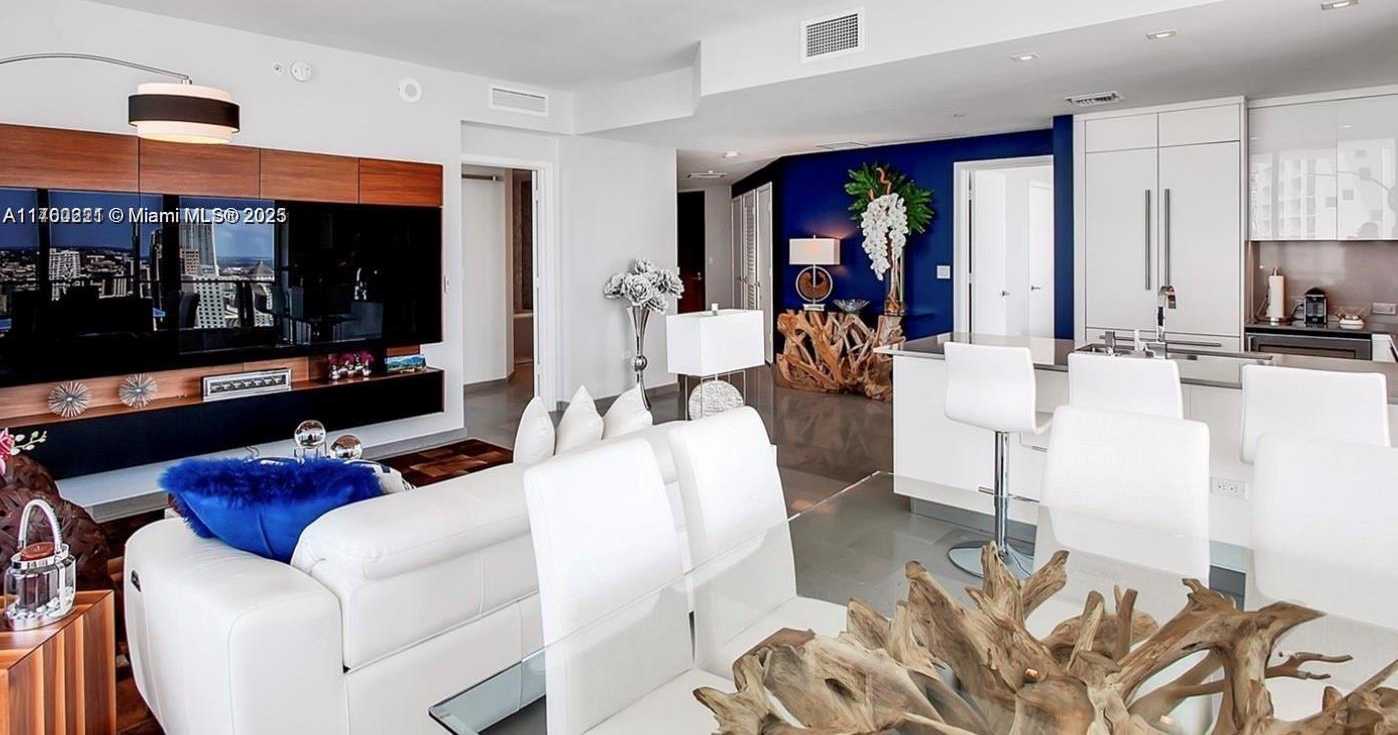 Small Image of 68 SOUTH EAST 6TH ST #3111, Miami Number 7