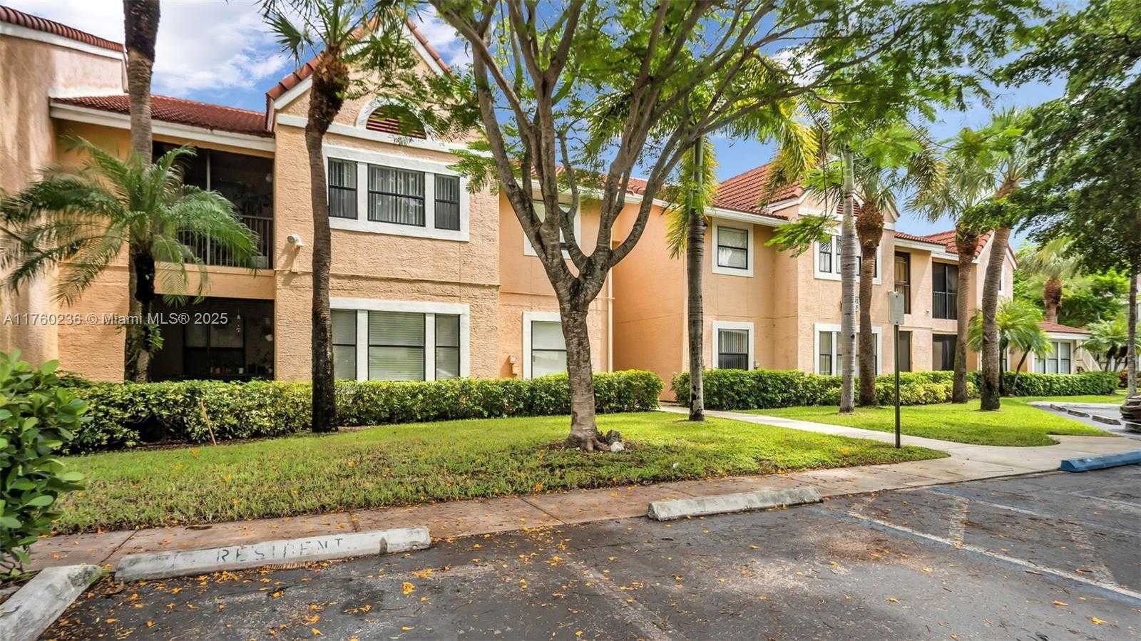Small Image of 15591 SOUTH WEST 105TH TER #524, Miami Number 51