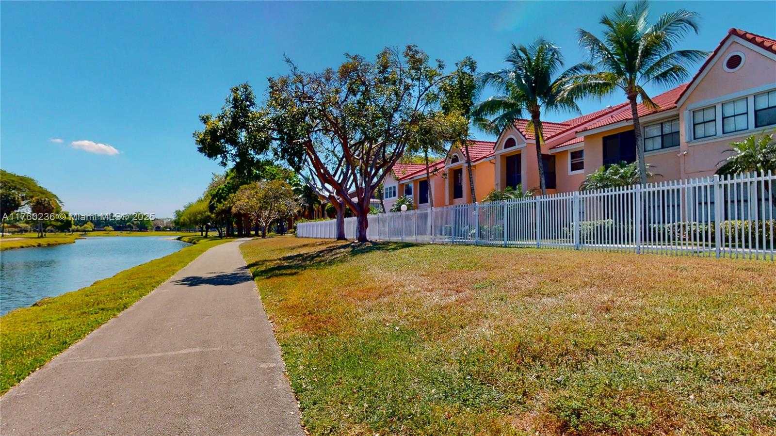 Small Image of 15591 SOUTH WEST 105TH TER #524, Miami Number 56
